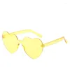 Lunettes de soleil coeur femmes amour en forme Colorfu lunettes mode filles Vintage fête soleil mignon sans monture femme lunettes UV400