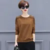 女性用Tシャツ2023SPRINGと秋の長袖Tシャツの女性スタイル韓国のルーズコットンボトムブラウスレースガーゼブラウス女性トップ