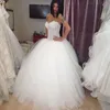 2022 Splendido abito da ballo Abiti da sposa Abiti da sposa con perline Scollo a cuore Illusion Lunghezza pavimento Tulle Custom Made Plus Size Vestidos de novia