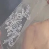 Voile de mariée en tulle blanc ivoire avec une couche chic en dentelle bordée de perles, accessoires de cheveux pour bal de promo, événements formels, couvre-chef331w