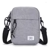 Bolsas de cintura Moda Bolso pequeño para hombres Hombro Moda Diagonal Mochila Pecho Light Boy Mini Casual Paquete de teléfono móvil