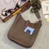 Tasarımcı Zarf Çantaları Ayarlanabilir Kayışlar Omuz Çantası Çikolat Taurillon Clemence Square Tote Çantalar Moda Crossbody
