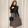 Casual Dresses Autumn Women#39; s korean kontor stickande tröja klänning mode dam stickad skarv pläd hög midja pullover a-line