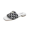 Pantoufles Slides2023 P Accueil Brodé Triangle Sliders Casual Talon Bas Plaid Pantoufles Femmes 0109