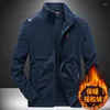 Mäns jackor M-5xl Winter Jacket Män varm plusstorlek Taktisk Softshell Windbreaker Fleece Outwear Tourism Mountain Army Coats