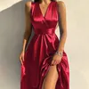 Robes décontractées femmes élégant Satin taille élastique français jarretelle jupe longue robe 2023 col en V dos nu soirée Vestidos