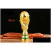 Objetos decorativos Figuritas 2022 Resina dorada europea Trofeo de fútbol mundial Mascota Decoración familiar Fan Gift Office Drop Delive Dh4Xb