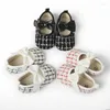 Eerste Walkers Spring herfst mode geboren babymeisjes schoenen zachte lage top dikke zool baby prinses niet-slip peuter voor 0-18m