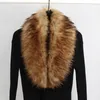 Foulards femmes écharpe fausse fourrure col hiver capuche décor châle multicolore faux manteau chaud 2023