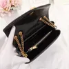 designer petit sac à bandoulière fourre-tout pour les femmes sac à main moyen enveloppe chaîne sacs en cuir matelassé travail de bureau Fourre-tout sac à bandoulière sac à bandoulière Designer Black Purse