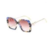 Sunglasses 2023 Fashion Vintage Women Brand Design Retro Pearl Square Sun Glasses Girls Ladies Gafas Feminino