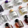 Parfüm 5ml Set 12 PCS Koks Kazablanka Lily Tütün Mandarin Genç Gül Yok Mans Land Eau De Parfum Seyahat Spreyi 12 Köln Örnek Hediye Kutusu Kiti