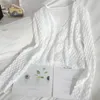 Magliette da donna Inghilterra Stile Donna Primavera Autunno Cardigan Tinta unita Lavoro a maglia Swiss Dot Casual Crop Crinkle Knit Top