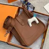 Tasarımcı Zarf Çantaları Ayarlanabilir Kayışlar Omuz Çantası Çikolat Taurillon Clemence Square Tote Çantalar Moda Crossbody