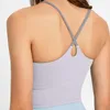 Yoga -outfit Sexy Cross -strap Cutout Pilates Vest vrouwen contrast kleur push up crop top fitness workout sport tops met ingebouwde beha