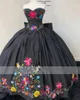 2023 Bescheiden Mexicaanse Geborduurde Avondjurken Formele Speciale Gelegenheden Sweetheart Satijn Corset Back Bow Quinceanera Dress Sweet 1237S