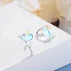 Boucles d'oreilles à dos pour femmes, jolie petite baleine, créatures aquatiques, bijoux simples pour filles, SAE25