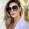 Zonnebril Merkontwerp Luxe vierkante mannen Women Fashion Shades Tea -bril UV400 Vintage Glazen