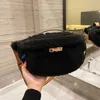 مصممة نساء فاني كيس حزمة الحزمة فرنسا باريس العلامة التجارية الفاخرة Lambswool Plush مطبوعة Crossbody حقائب اليد سيدة monograms النمط أكياس الكتف