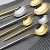 Servis uppsättningar 4st 304 rostfritt stål silver matkniv gafflar bestick set bra spegel guld gyllene restaurang bordsartiklar