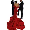 Eleganckie czerwone długie sukienki wieczorne syreny marszczyzny Bow pociąg z ramiona seksowna prosta sukienki do imprez