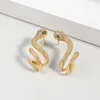 Studörhängen Ventfille 925 Sterling Silver Small Snake Shaped Women ett stycke Ear Bone Earring Korean Design Smycken