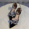 Sandaler Fariy 3D Rhinestone Fjäril utsmyckad kopp häl Pearl Ankel Strap Point Toe Summer Beauty Wedding Pumps