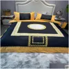 Sängkläder uppsättningar varumärkesdesigner duvet er Bed Sheet Pudowwase Set Fashion Comporter HT1738 Drop Delivery Home Garden Textiles leveranser DHIJD