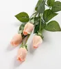 Decoratieve bloemen 10 stks voelen Rose Flower Bud hydraterende kunstmatige voor thuisbruiloft Bouquet Party Event Decor Arrangement