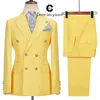 Męskie garnitury Blazers Cenne des Graoom Men Men Winter Jackets Dwuzroczne 2-kawałki 2 sztuki Gold Buzd Blazer Pant Wedding Costume Homme 230111