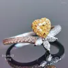 Trouwringen eenvoudige trendy verzilverde kroonopening voor vrouwen glans geel hart cz stenen inlay mode sieraden feest cadeau ring