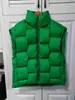 Gilets pour femmes hiver gilet mode tissé motif chaud 100% blanc vers le bas gilet veste femme vert lâche sans manches dames manteau 230111