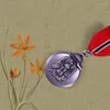 Broches Winter Battle In The East Medal 1941/42 With A Long Ribbon German Military Award Pendant la Seconde Guerre mondiale