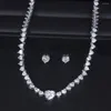 Collana Orecchini Set Fashion Sparkling Love Heart Shape Cubic Zirconia Choker Orecchino Fidanzamento Festa nuziale per le donne N-956