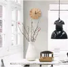 Orologi da parete Orologio in legno semplice Atmosfera del soggiorno Personalità Creativa Moderna Moda Muta Camera da letto Grafici nordici