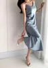 Повседневные платья 2023 Корейская мода Сексуальная атласная рукавица чистое элегантная леди -салат женщинам летняя вечеринка vestidos vestidos