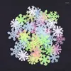 Wall Stickers 50Pcs Luminous Snowflake Glow In The Dark Decal For Kids Baby Rooms Bedroom Christmas Home Decor Party