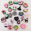 Acessórios para peças de sapatos L Kawaii Animal Hocus Pocus Charms Fit for Croc Pins Funny Pink Witch Dog Frog Cogumelo Decoração Grils Boys Am1x8