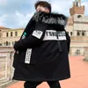 Giacche da uomo Autunno Inverno Uomo di media lunghezza con cappuccio Collo di pelliccia rimovibile Addensare Parka Giacca a vento calda Streetwear Cappotto Lungo Top