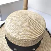 Brede randmutsen 2023 Flat-Top Straw Hat voor dames hoogwaardige lucht permeabele Sunshade Lafite Grass Sunblock