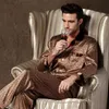 Męska odzież sutowa projektant piżamy dla zestawu Pijama Topy z długim rękawem Spodnie noszą cienki jedwabny piżama 230111