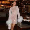 Casual Dresses Feather Dress Autumn 2023 Sexig Nighclub Wear Clothing Långärmad kvinnor Glitter Mesh Pink Mini