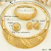 Brincos de decote Conjunto de jóias de moda africanas Jóias de noiva Conjuntos de casamento 18 Gold Dubai Design Hoop Ring Charm Bracelet1