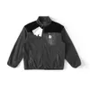 22FW新しい男性女性ジャケットカラーマッチングスプライシングフリースジャケットコートハイストリート冬の濃厚な暖かい暖かい暖かいカーディガンファッションカジュアルルーズ衣類TJAMMWT66