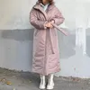 Women's Down Parkas 2023 Vinterfast huva Fashion Tie Belt samlade midja rockar Eleganta långa bomullsjackor Kvinna Ladie 230111