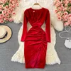 Casual jurken vintage zwart/rood fluwelen jurk vrouwen lente herfst sexy v-neck lange mouw hoge taille gedrapeerde bodycon vestidos vrouw 2023