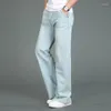 Mäns jeans män sommar smal stor storlek blossade mikro byxor ljusblå klassiker plus 28-34