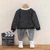 Kläder sätter hösten 0-4-årig rand Fake Three Piece Children's Suid Solid Color Letter Top Jeans Two Baby Sportswear