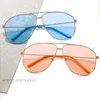 نظارة شمسية لا تضخّن السيدات التجريبي 2023 أزياء إطار كبير معادن نظارات شمس المرأة مصممة للجنسين ظلال للجنسين
