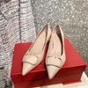 2023 Metalen Kleding Schoenen Gesp Schoenen Vrouw Hoge Hakken Pumps Tacones Puntschoen Stiletto Sexy Dames Trouwschoenen Zwarte Hakken schoen